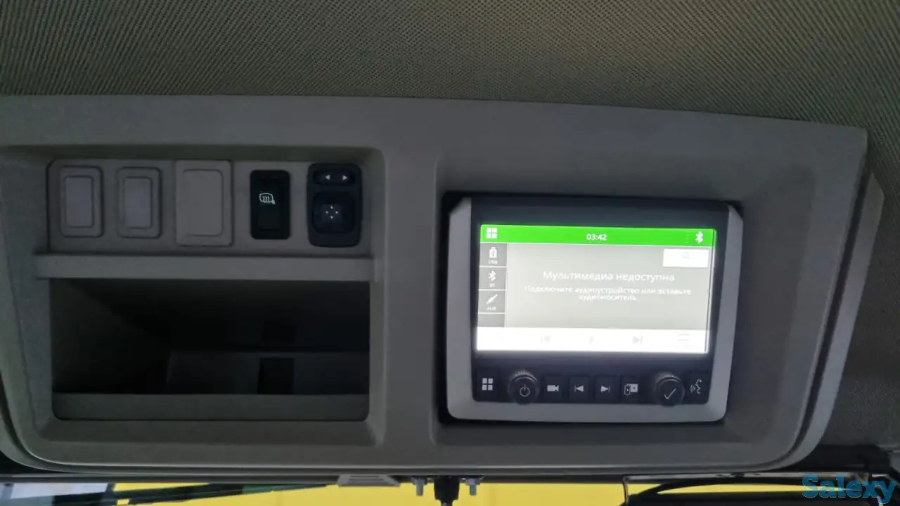 Трактор John Deere 8R 310 2021, фотография 9