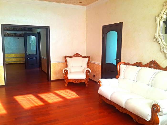 ПРОДАЮ БОЛЬШОЙ ЖИЛОЙ ДОМ, Поддубного-Суиони, фотография 1