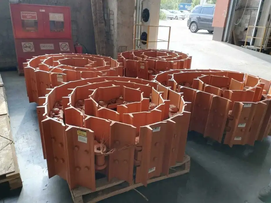 Гусеница в сборе с траками для бульдозера Shantui SD16,22,23,32., фотография 2