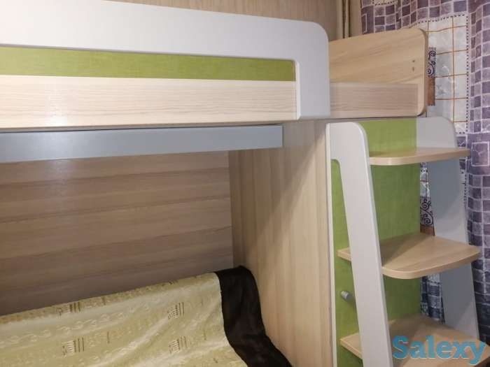 Продам детсую  кровать- чердак 