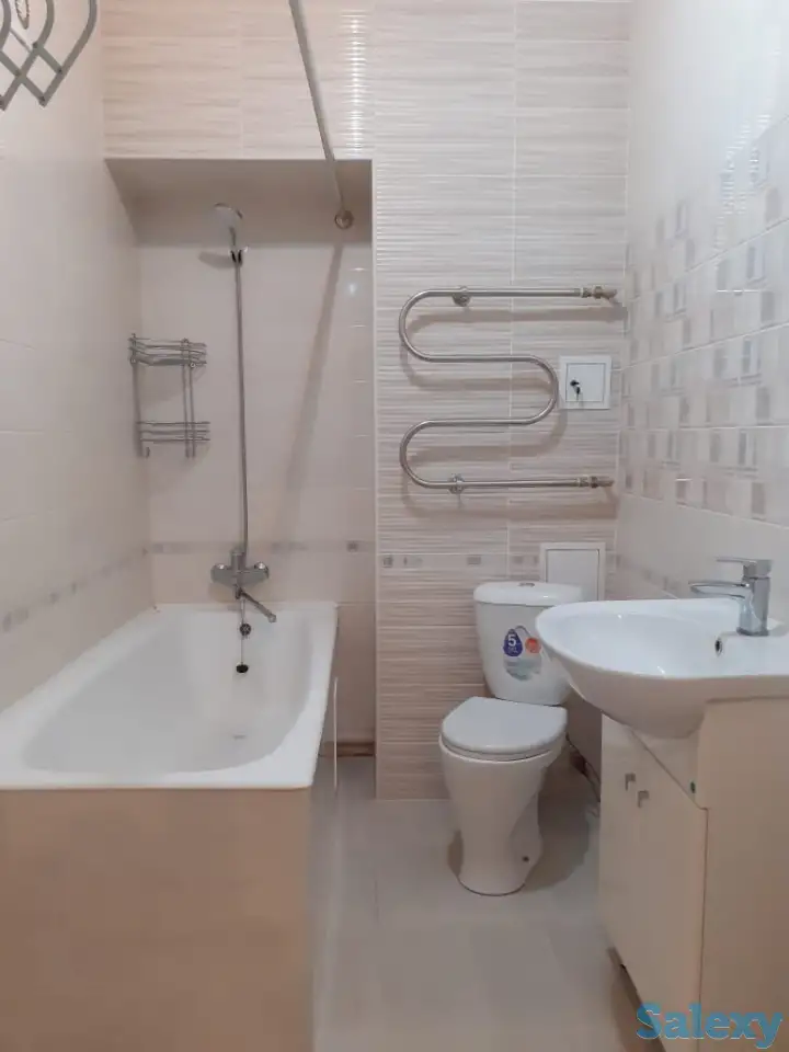 продам 4-комнатную квартиру с хорошим ремонтом в хорошем районе, фотография 6