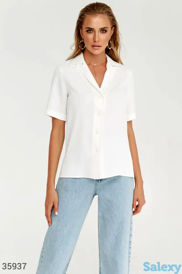 Легкая блуза с отложным воротником, фотография 1