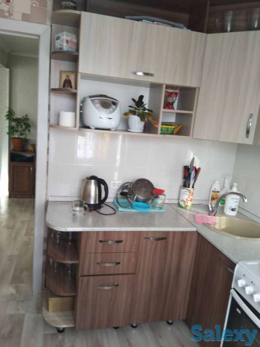 Продам 1,5-комнатную квартиру, 3/4 этаж, угловая с балконом, 32 кв. м. Район ДКМ, фотография 4