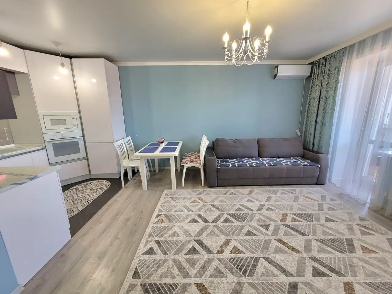 Уютная 2-х комн. квартира в ЖК Жемчужина, Проспект Нурсултана Назарбаева 95, фотография 5