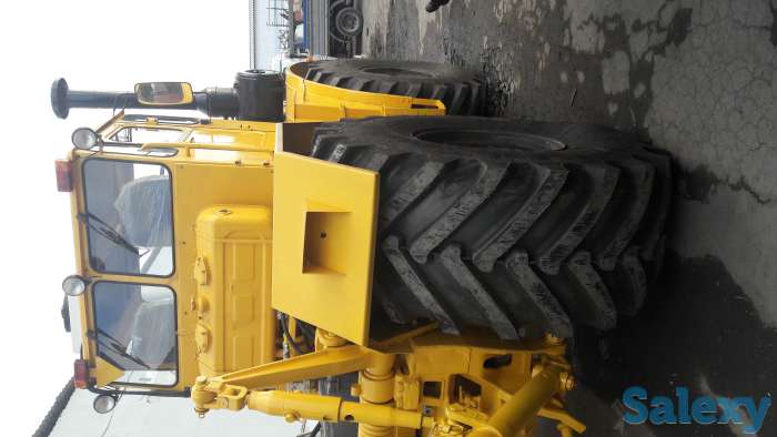 Продажа тракторов, фотография 4