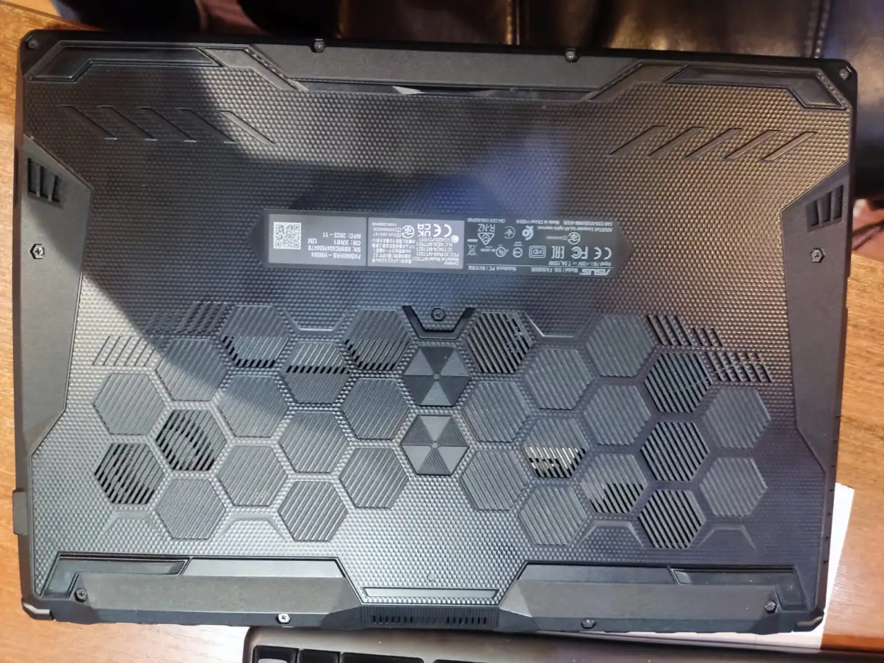 Продам ноутбук Asus Tuf Gaming A15, фотография 3