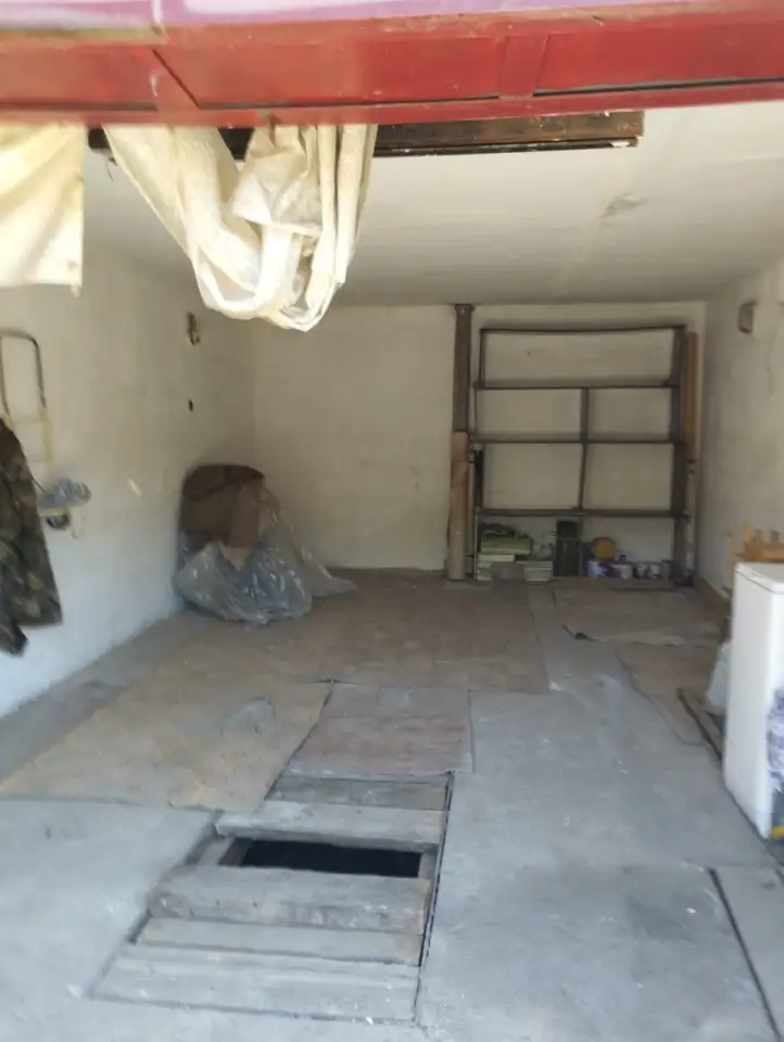 продам капитальный гараж в 3 уровнях, ул Бажова 534/2, фотография 2