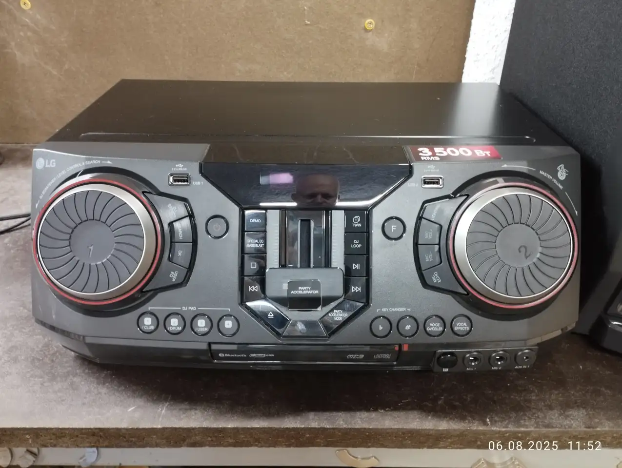 Музыкальный центр LG CL98, фотография 3