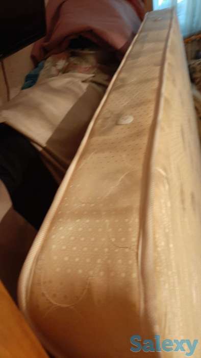 Продам матрас 1,4*2м. в отличном состоянии, фотография 2