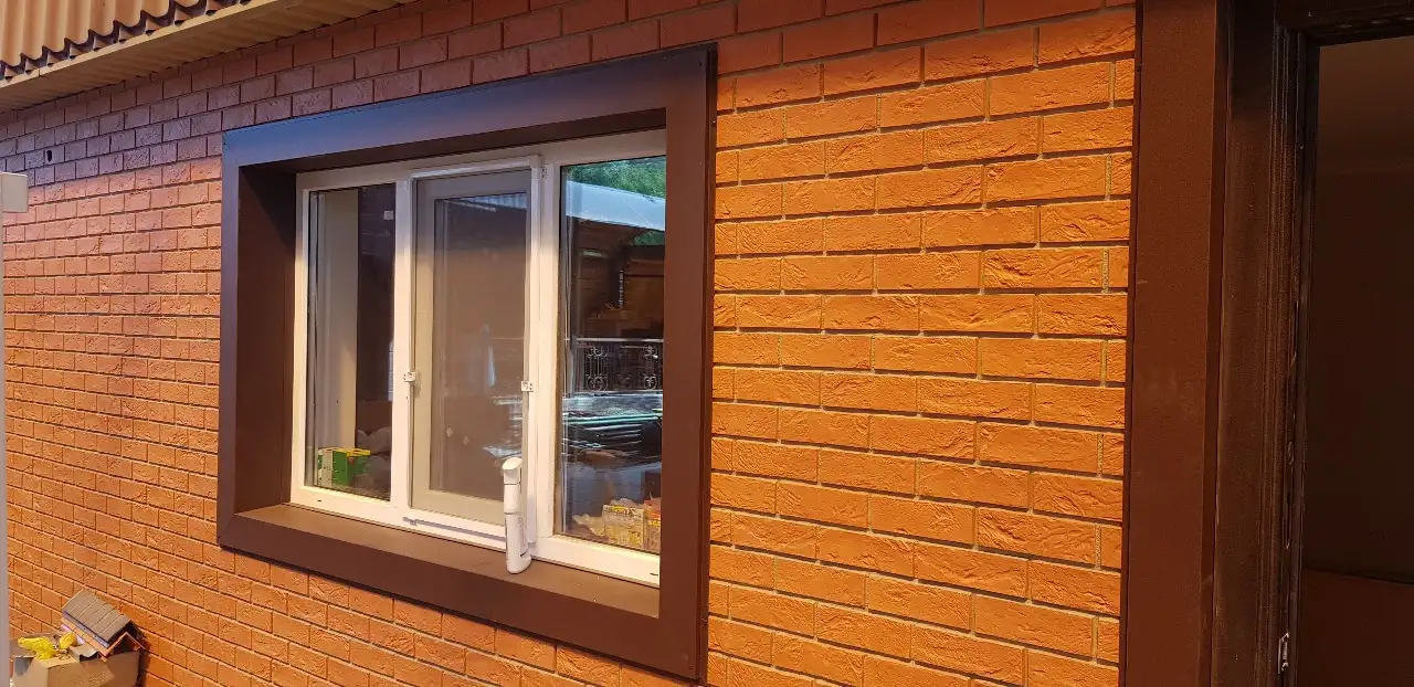 Металлические откосы, отливы, накрывки на парапет, фотография 3