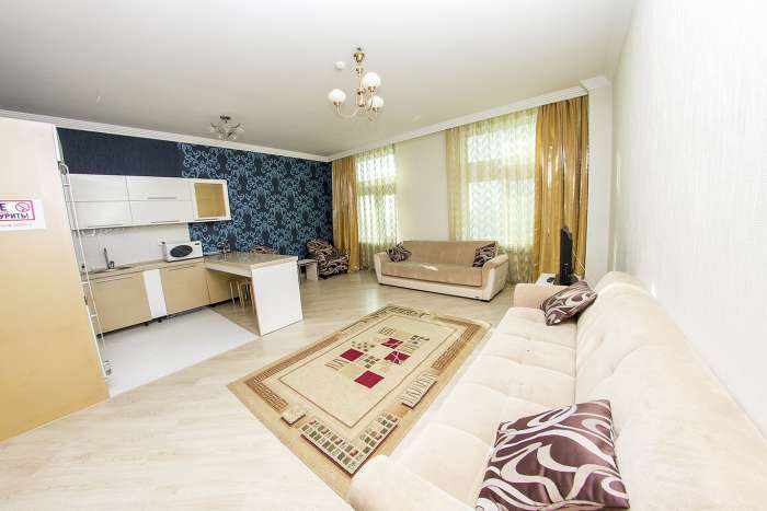 Сдам элитную 2х комнатную квартиру в ЖК Лазурный квартал посуточно , фотография 1