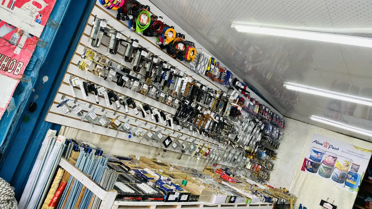 Дверные замки  Комплектующие для дверей и мебельная фурнитура, фотография 1