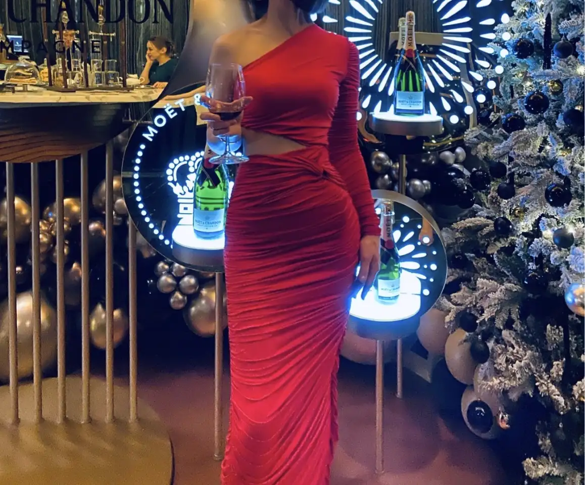 Продаю платья, фотография 1