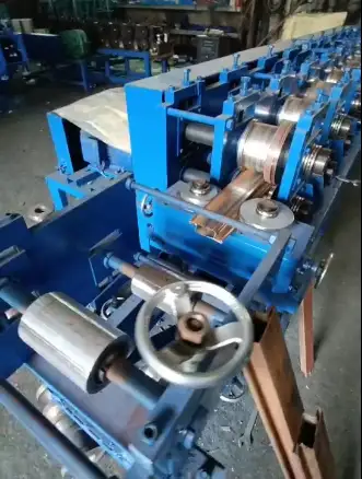 Станок для производства фасонных труб из круглых, фотография 3
