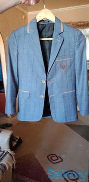 Пиджак на мальчика, фотография 1