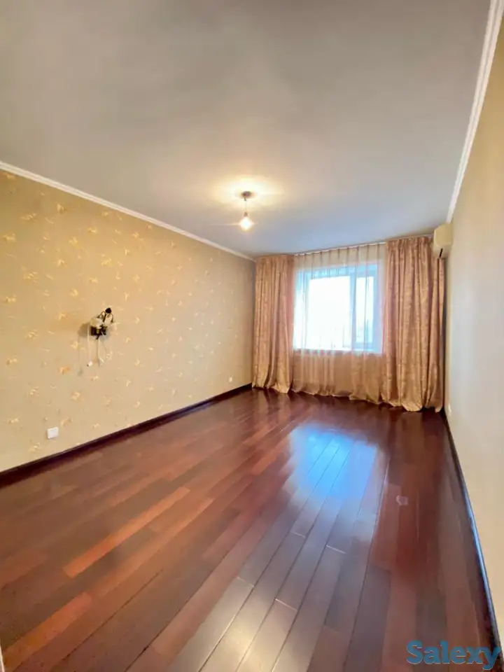 Набережная. 3-х комнатная благоустроенная квартира, фотография 11