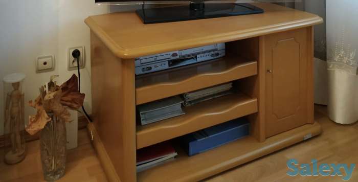 Тумба по телевизор, фотография 1