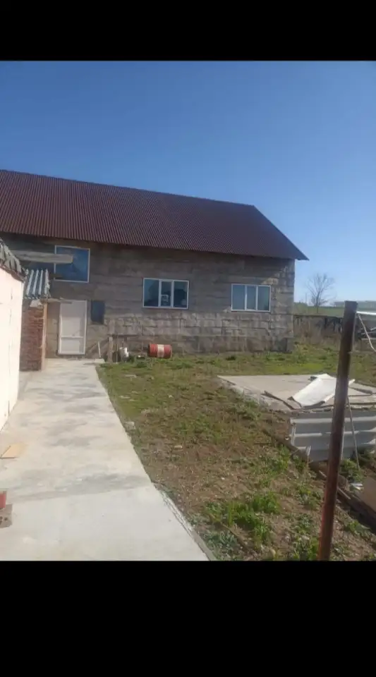 Продам дом в радужный без отделки все камуникации центральные, фотография 2