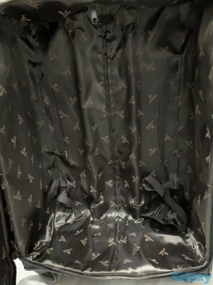 Отдам 2 чемодана, фотография 3