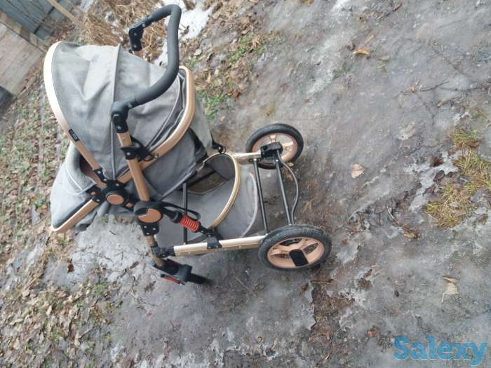 Коляска, фотография 2