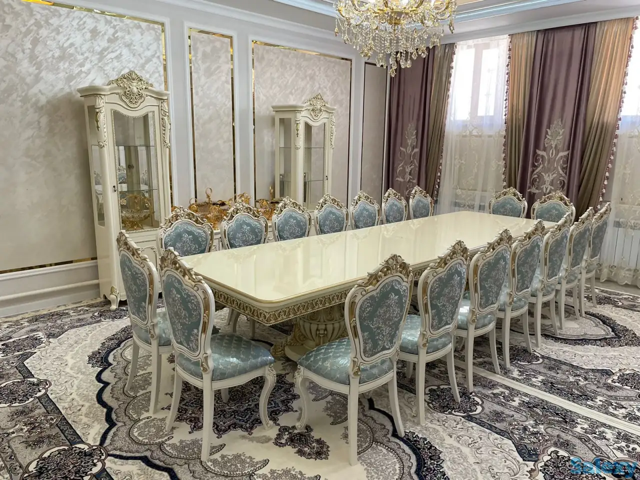 Красивые столы и стулья, фотография 3