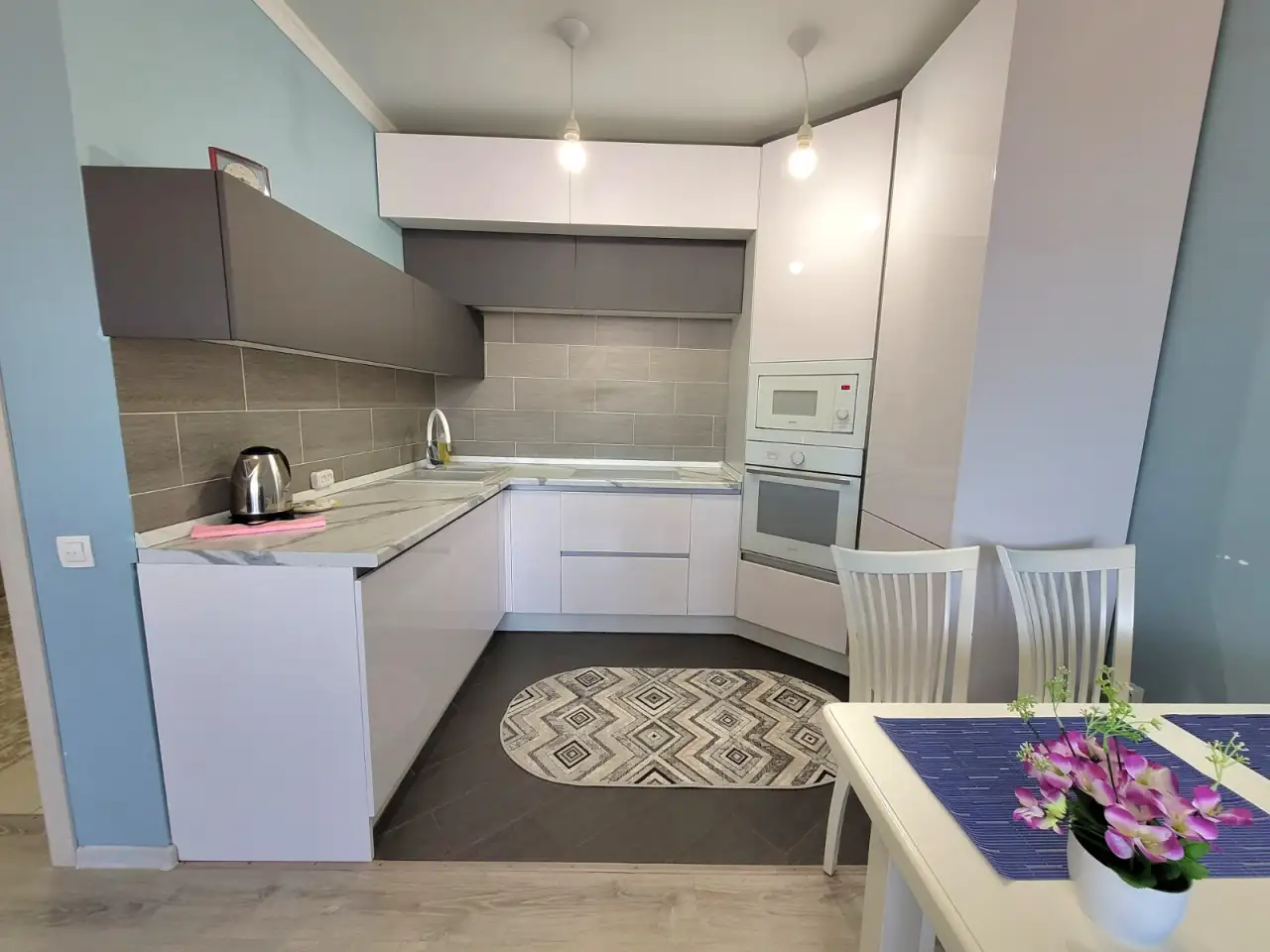 Уютная 2-х комн. квартира в ЖК Жемчужина, Проспект Нурсултана Назарбаева 95, фотография 6