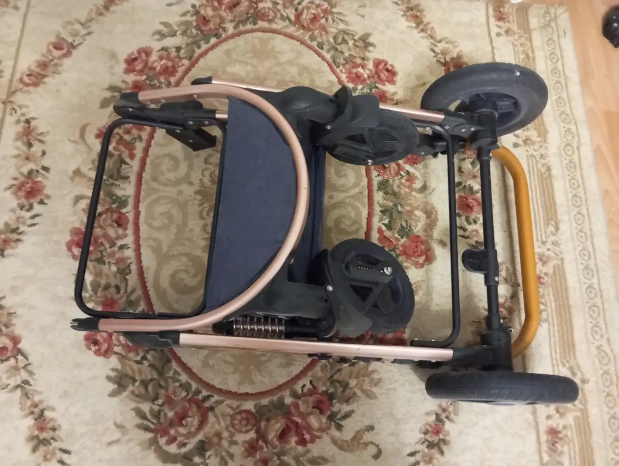 Продам детскую коляску, фотография 4