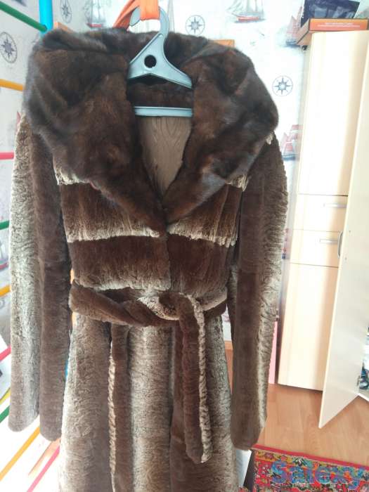 Новая шуба, стриженый бобрик, большой капюшон из норки, фотография 1