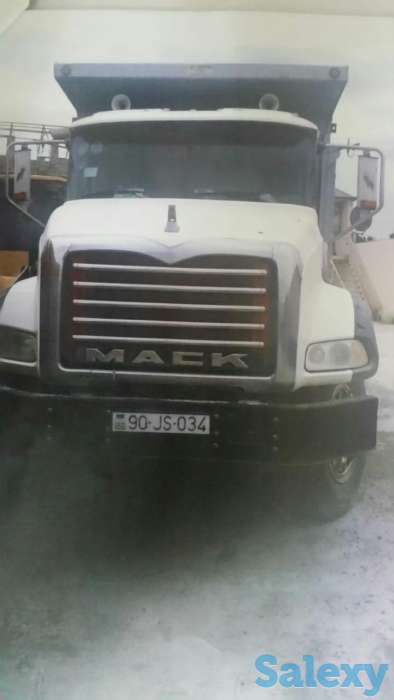 Самосвал MACK GU 813E 2009 года, производства США, фотография 2