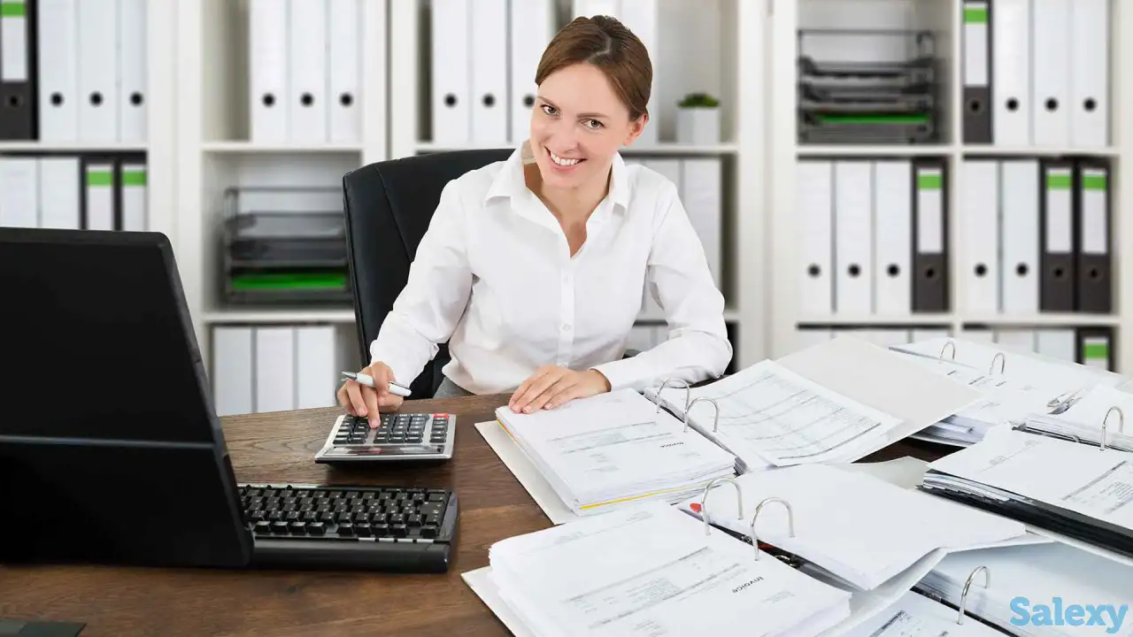 требуются грузчики,фасовщики,главный бухгалтер,маркетолог,операторы машин и механизмов, фотография 1