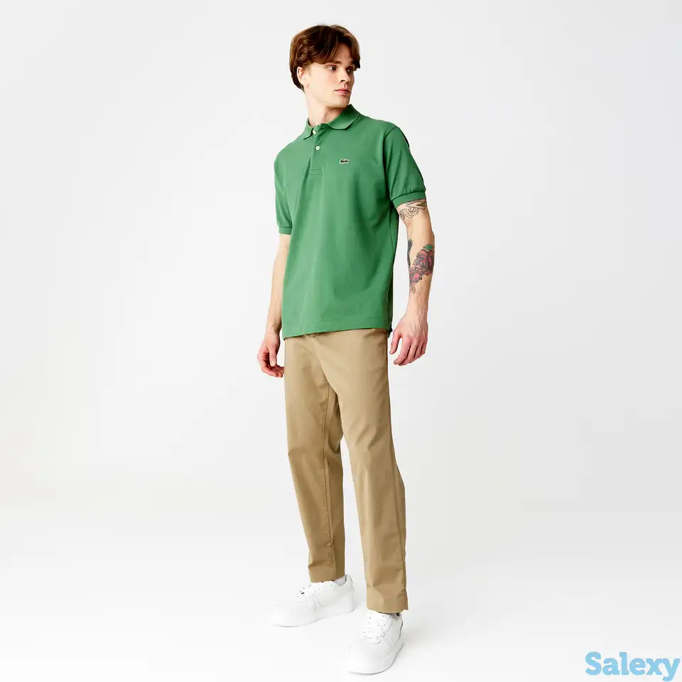 Мужские зауженные брюки чинос lacoste slim fit из эластичного хлопка, фотография 1