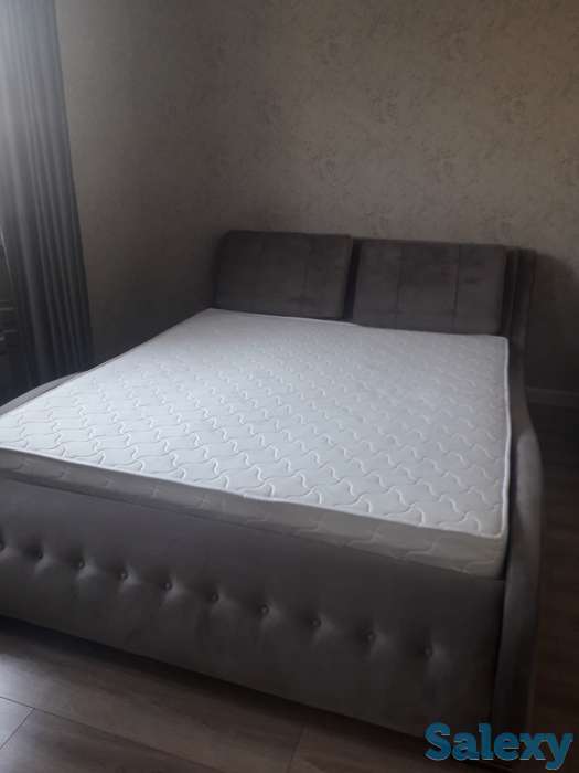 срочно 2х спальная кровать с ортопедическим матрасом, фотография 1