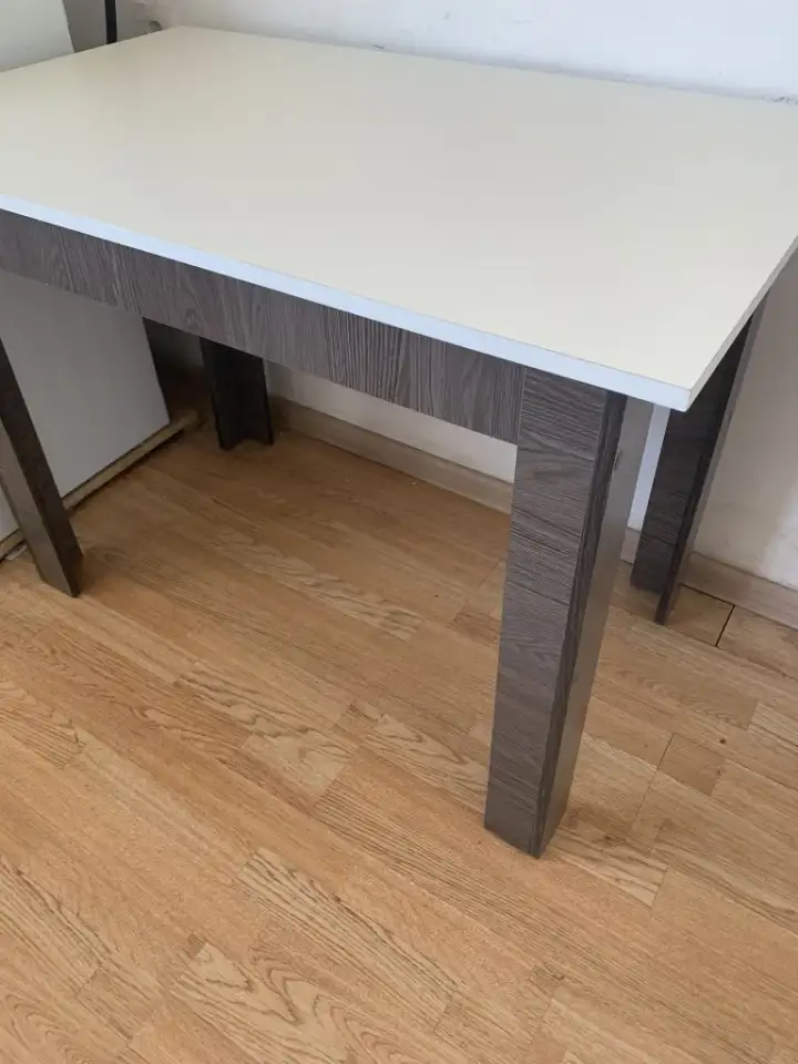 Прдаю стол, фотография 3