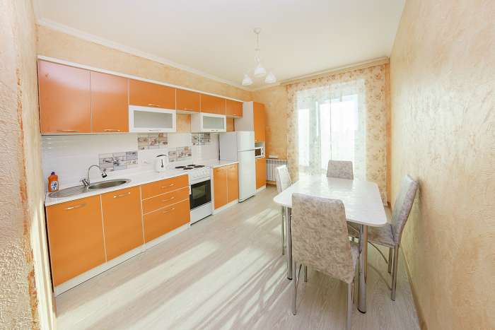 Новая 1 ком.квартира посуточно на Левом берегу, Велотрек и медцентры, фотография 1