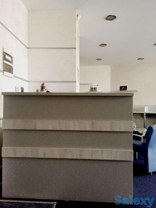 В престижном БЦ 