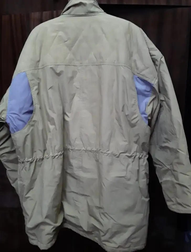 Продам зимнюю мужскую куртку, фотография 2