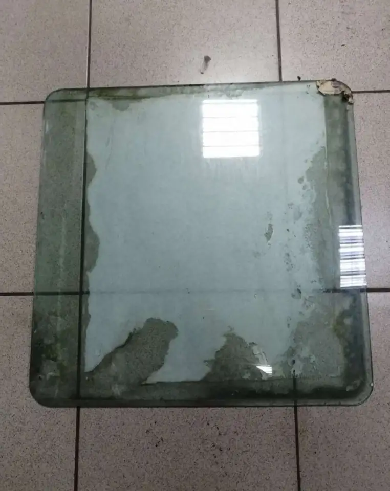 Продаётся стекло двери подвижные Т4. 45.586, фотография 1