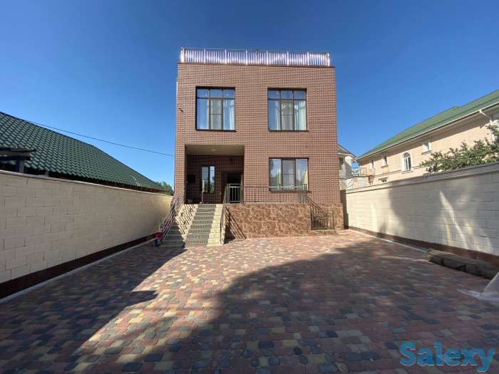 Продам 7 комнатный дом в Алматы, мкрн Горный Гигант, фотография 1