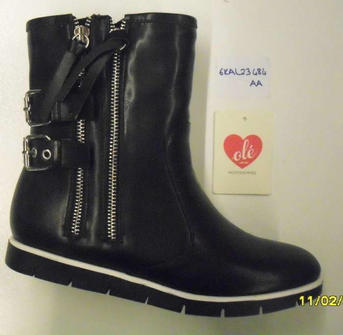 Обувь оптом в большом количестве, фотография 4