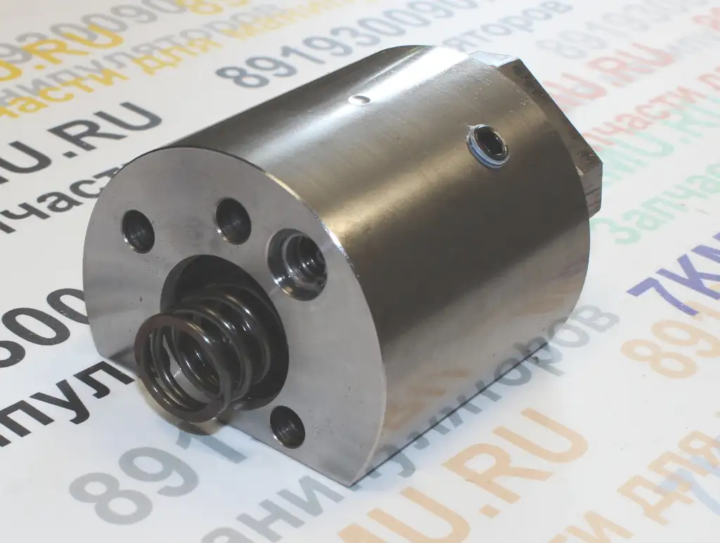 Клапан распределительный КМУ Unic 300 4 секции оригинал, фотография 2