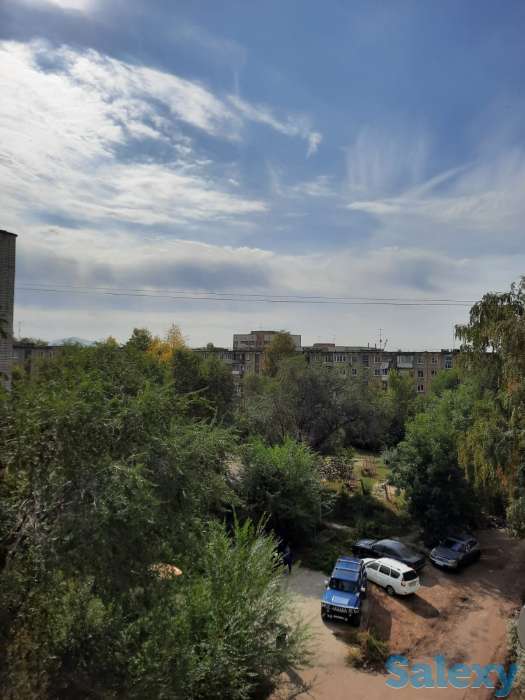 Продам теплую солнечную квартиру в центре города. Не угловая, окна на 2 стороны, фотография 5