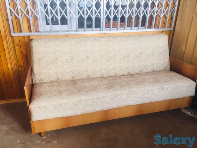 диван винтажный ретро, фотография 1