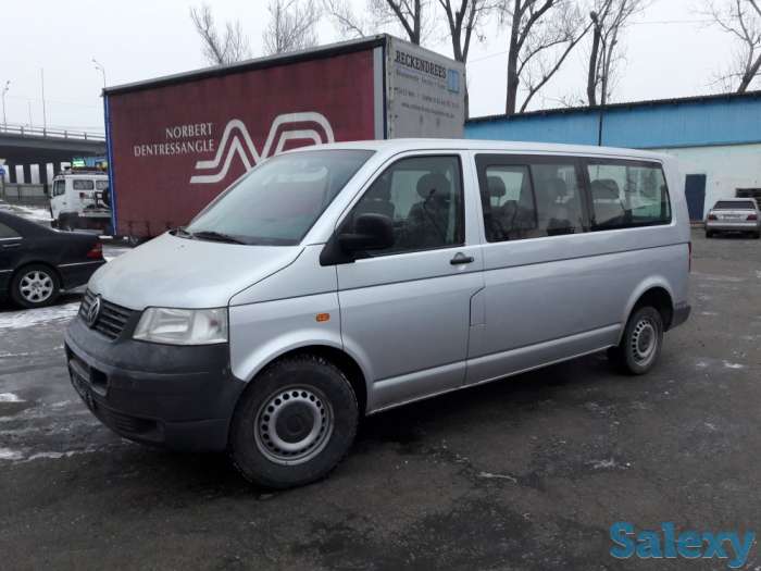 Микроавтобус Volkswagen Transporter, фотография 1