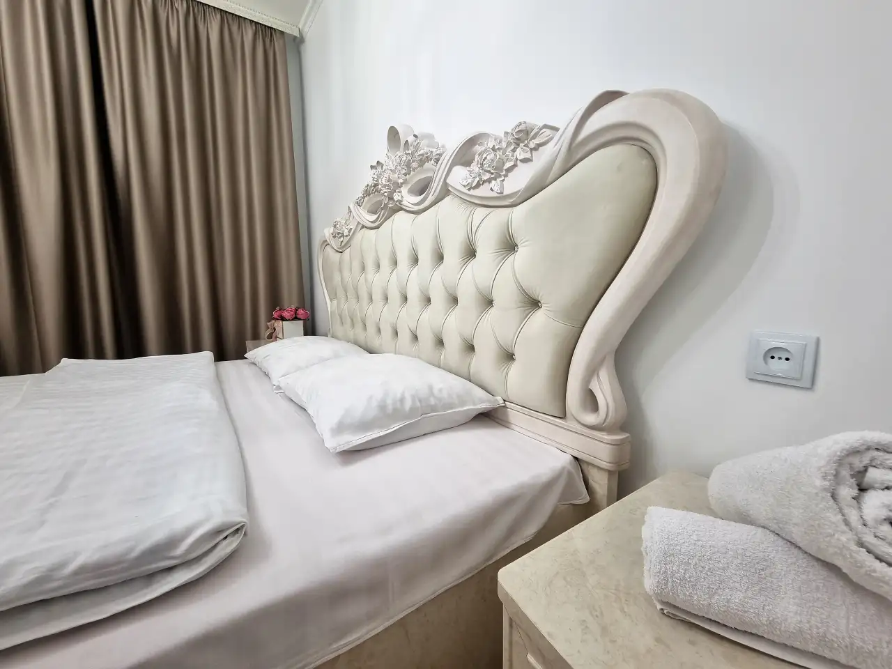 Очень уютная квартира рядом с посольством США, Жолдасбекова 18, фотография 9