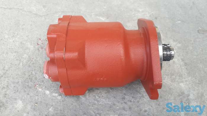 Гидромотор поворота стрелы на Unic 330, фотография 1