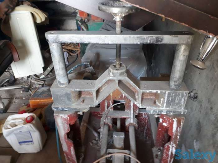 Станки для пластиковых окон, фотография 11