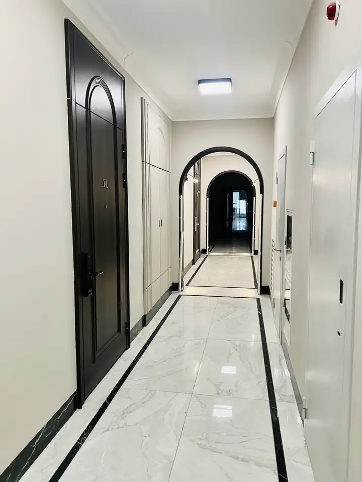 Роскошные новые апартаменты в самом центре Алматы, пр-т. Сейфуллина 416 корпус 3, фотография 18