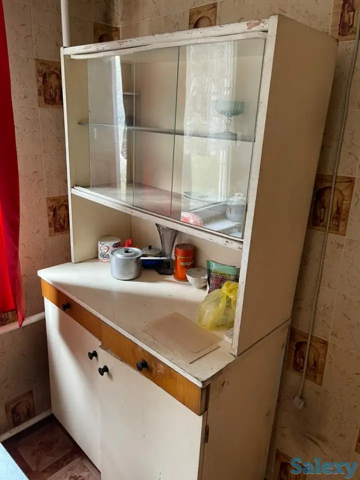 Буфет, удобный кухонный, в хорошем состоянии, фотография 1