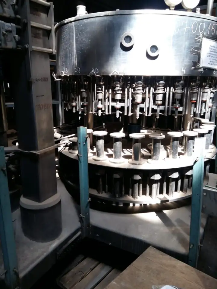 Моноблок триблок FIlltec, фирмы Gernep Varifill, S 30SV6розливукупорка, 2006 г., 12 000 бутчас, 0.5, 0.7, 1 л., 6 г, фотография 1