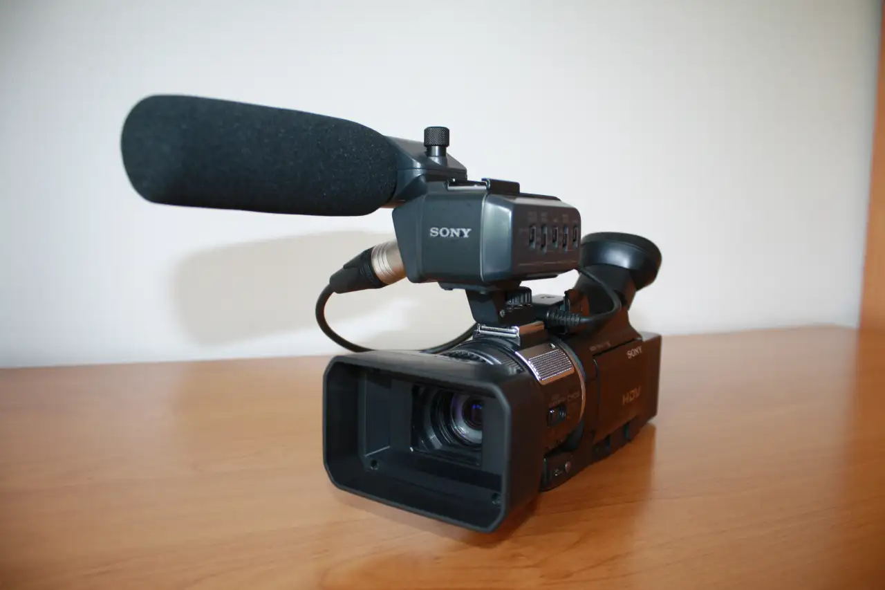 Продается видеокамера SONY, фотография 3